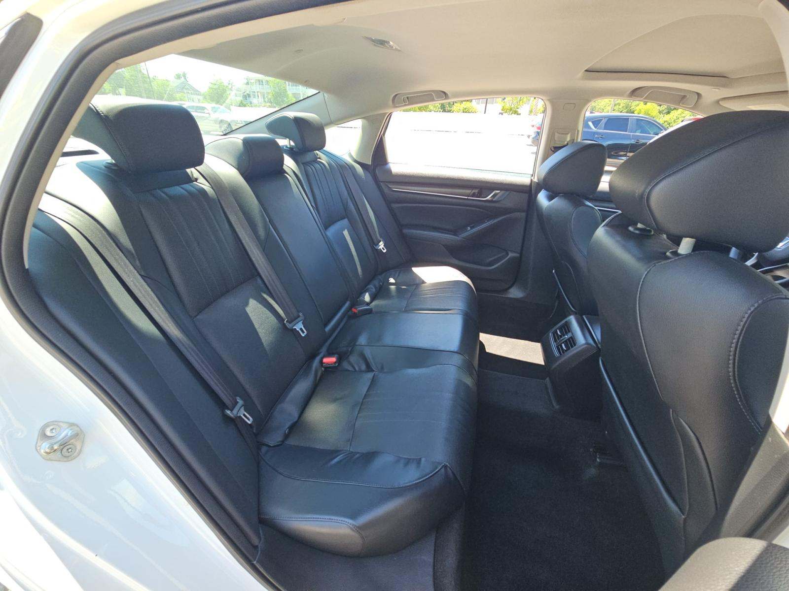 2018 Honda Accord Touring FWD