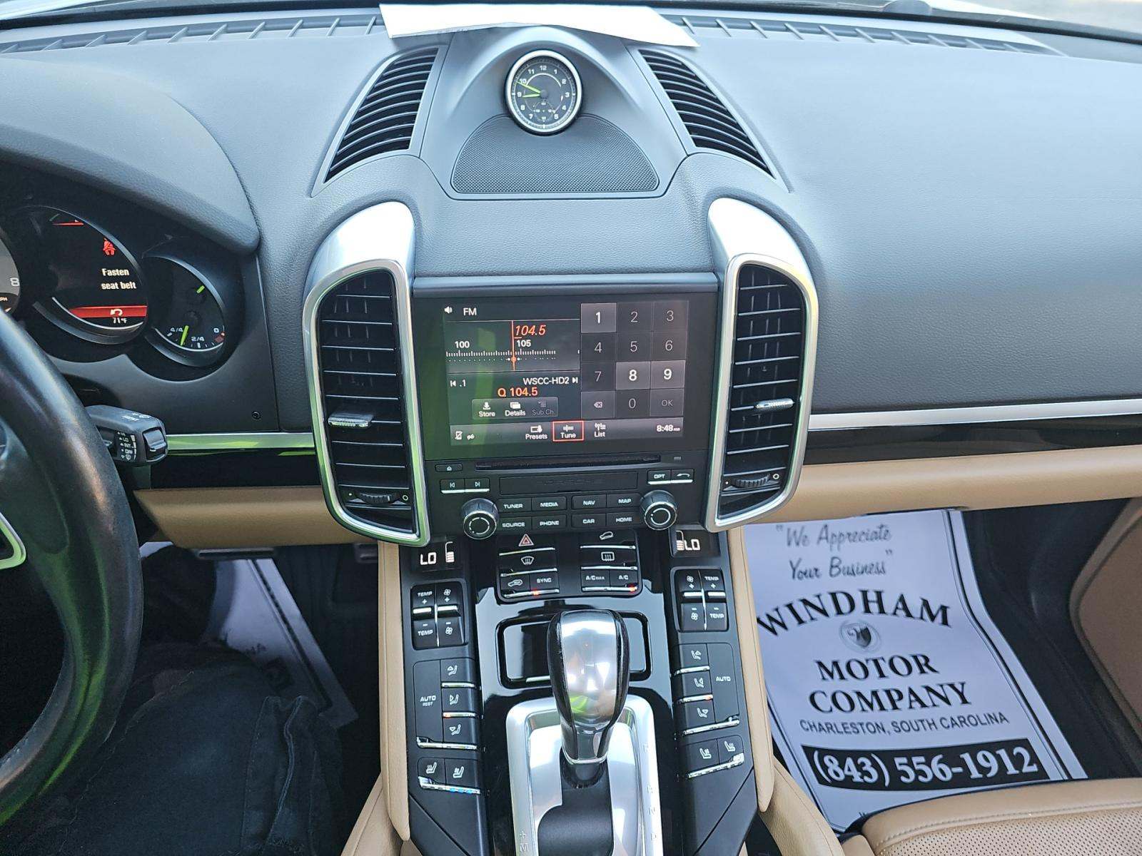 PORSCHE CAYENNE - 6
