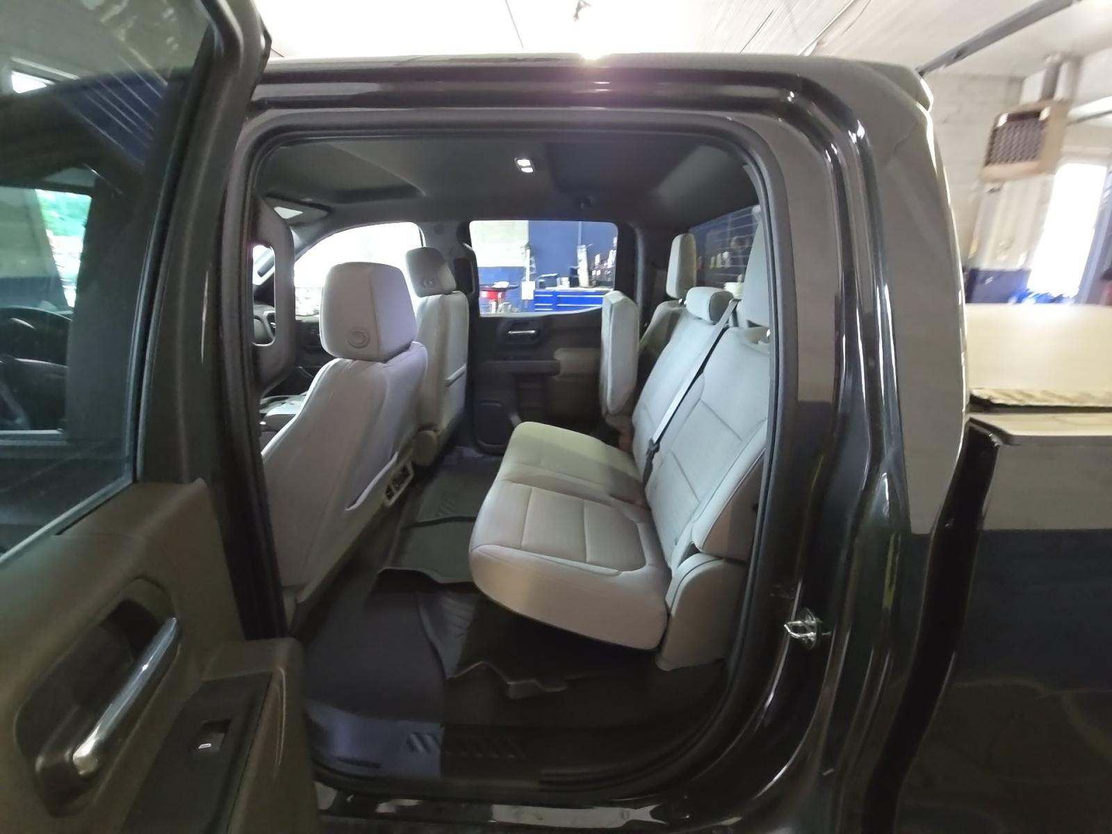 2021 Chevrolet Silverado 1500 LT AWD