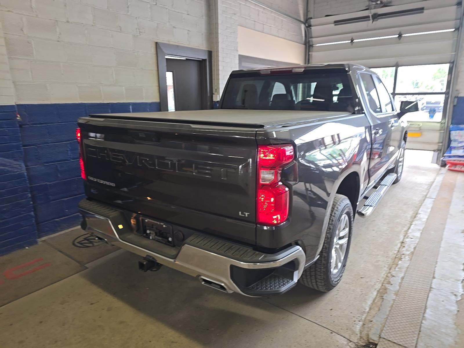 2021 Chevrolet Silverado 1500 LT AWD