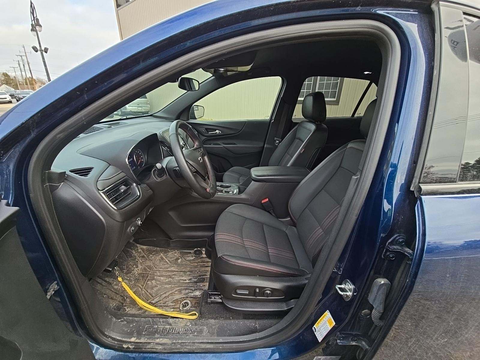 2023 Chevrolet Equinox RS AWD