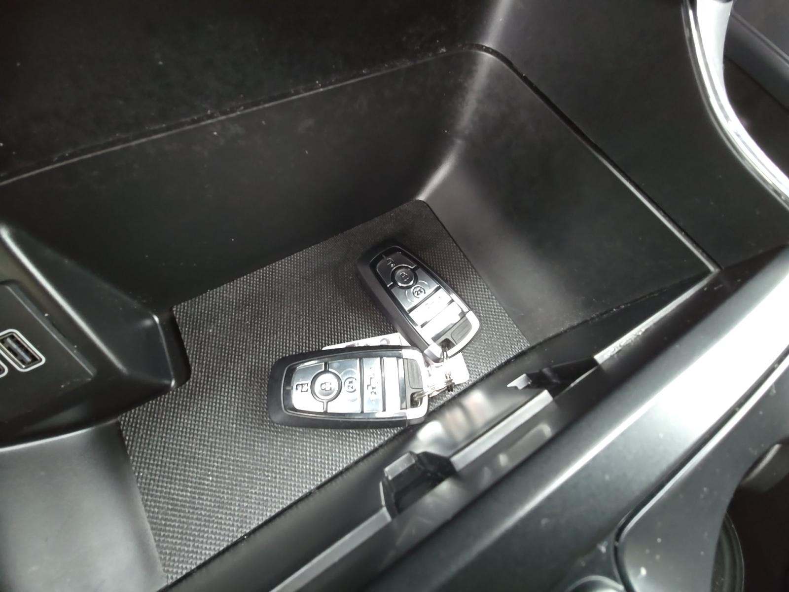 FORD F-150 - 8