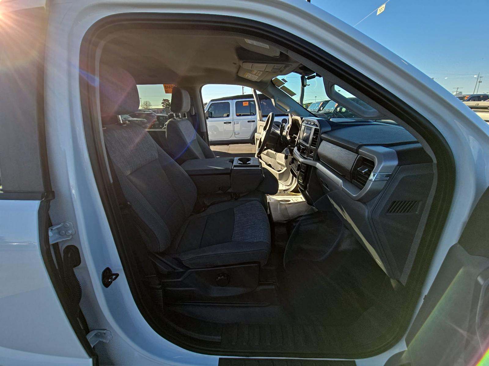 2023 Ford F-150 XLT AWD