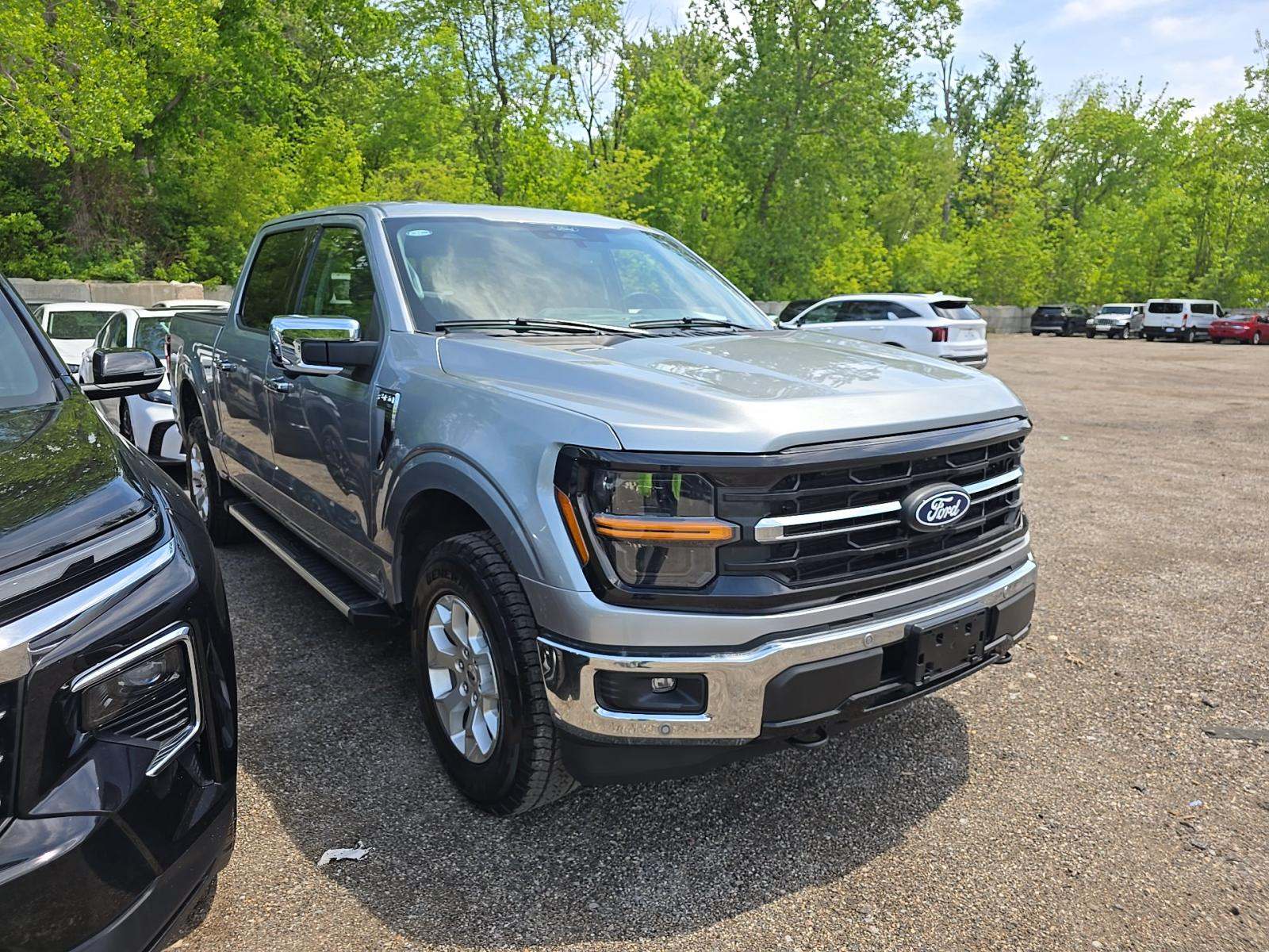 2025 Ford F-150 XLT AWD