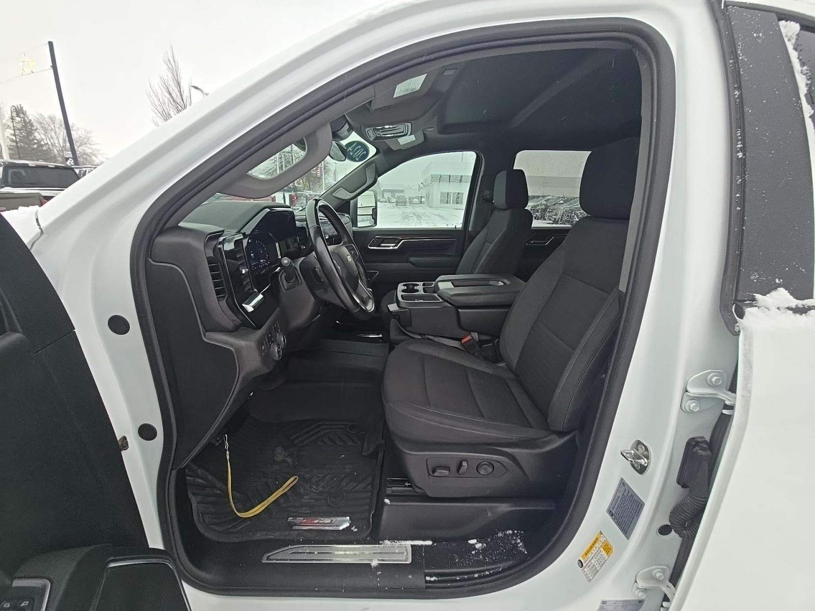 2024 Chevrolet Silverado 2500HD LT AWD