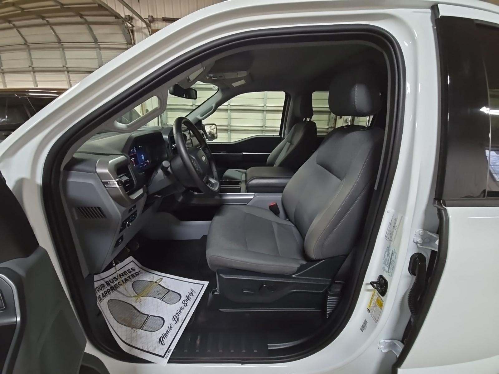 2025 Ford F-150 XLT AWD