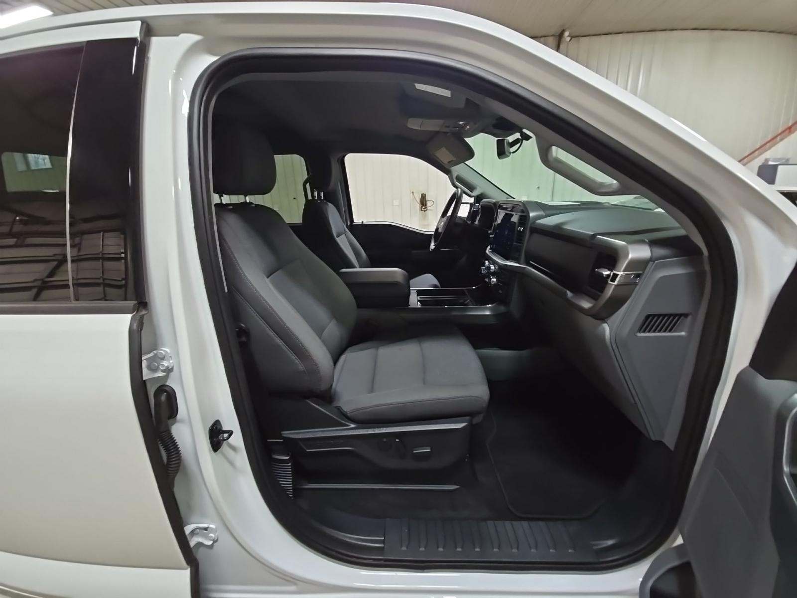 2025 Ford F-150 XLT AWD