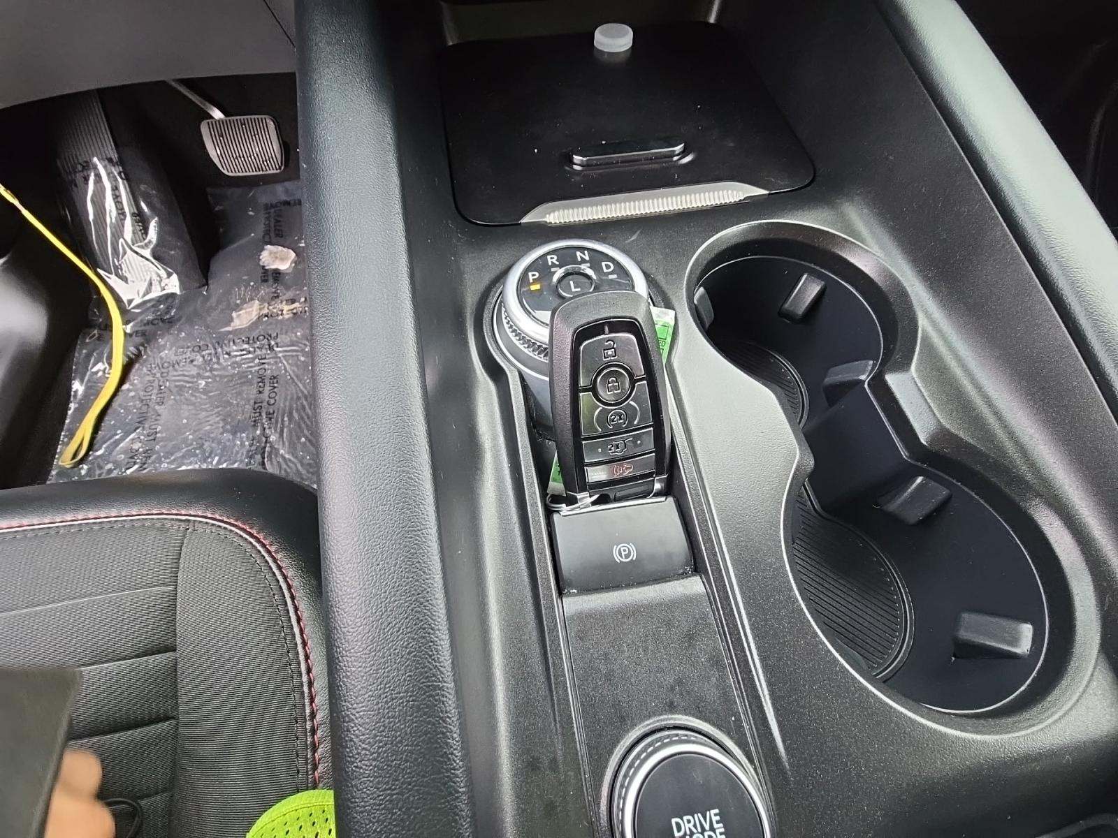 2025 Ford Explorer ST-Line AWD