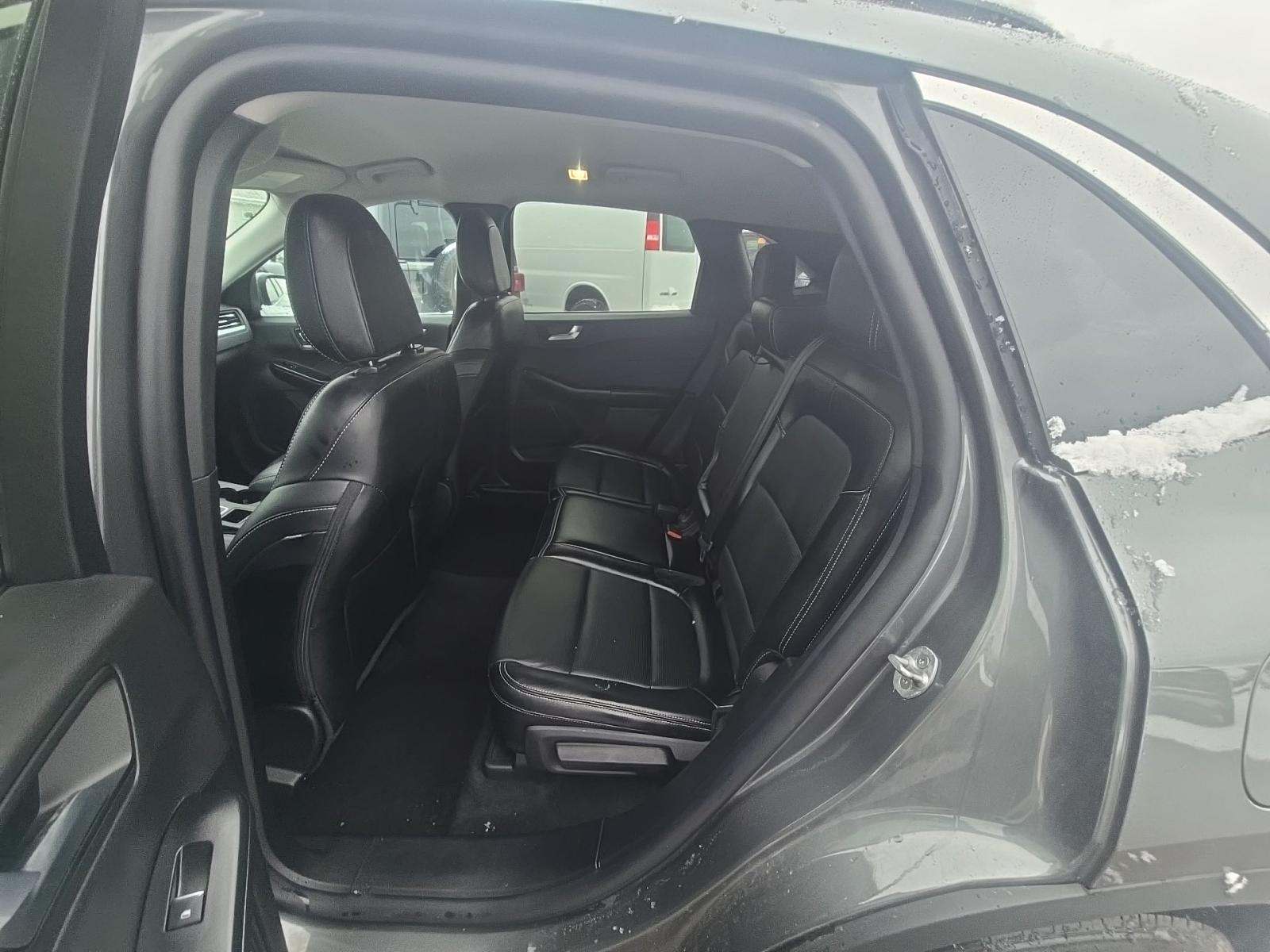 2025 Ford Escape Platinum AWD