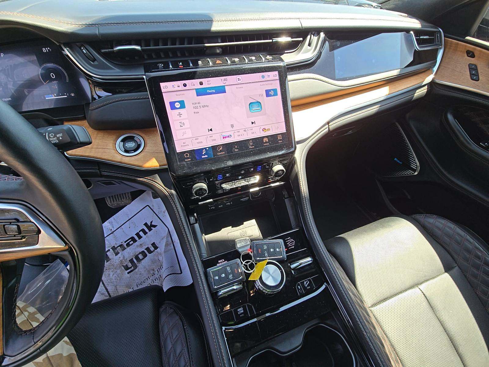 JEEP GRAND CHEROKEE - 10