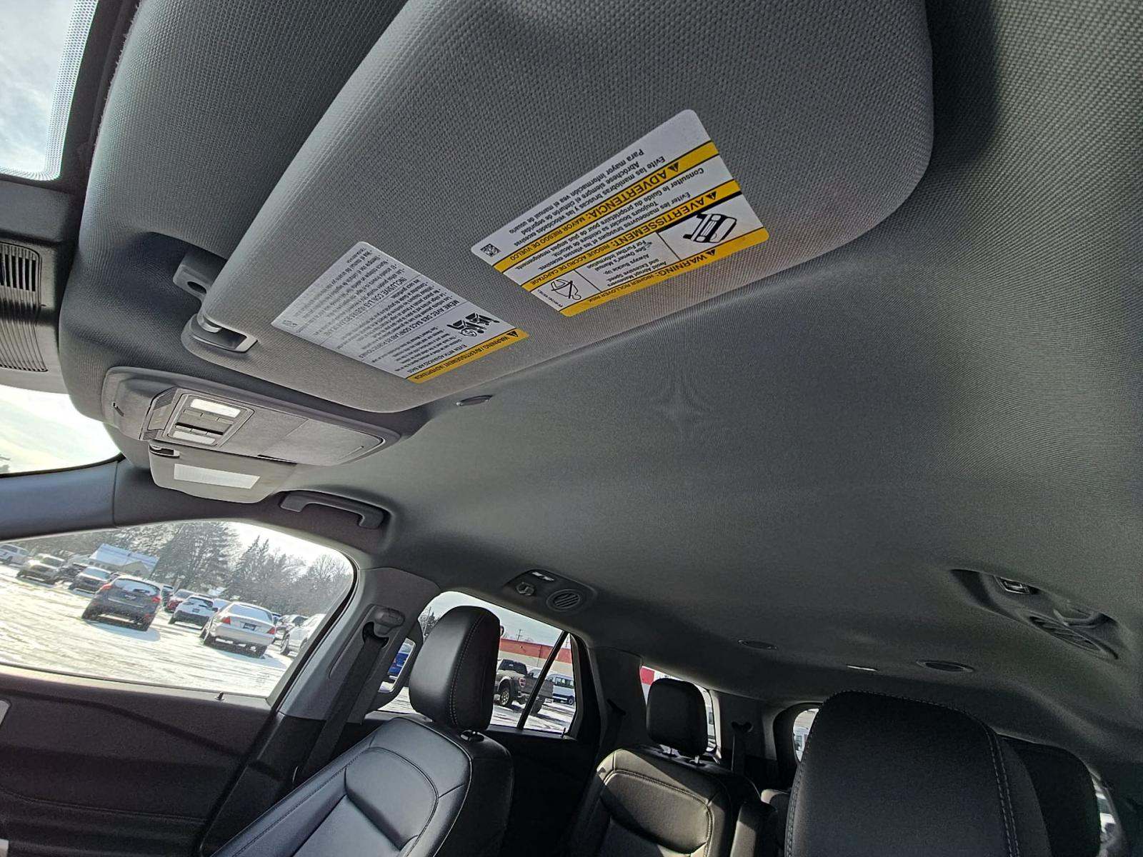 2023 Ford Explorer XLT AWD