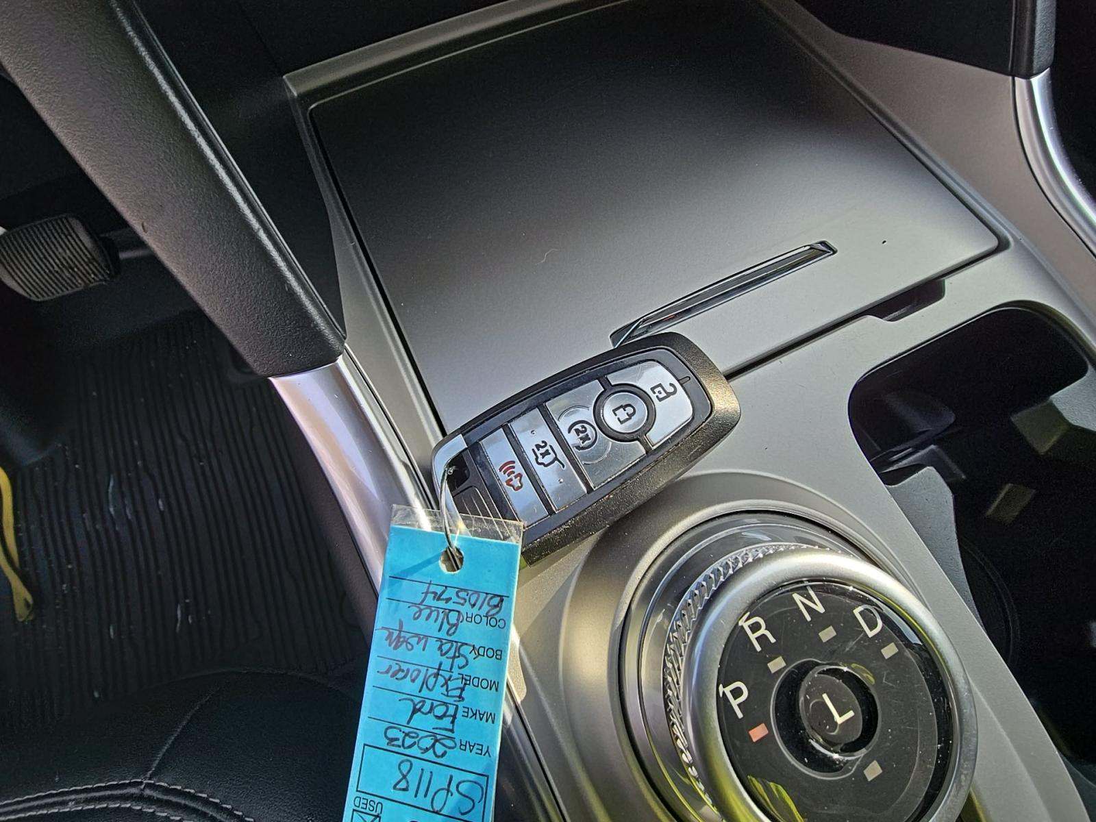 2023 Ford Explorer XLT AWD