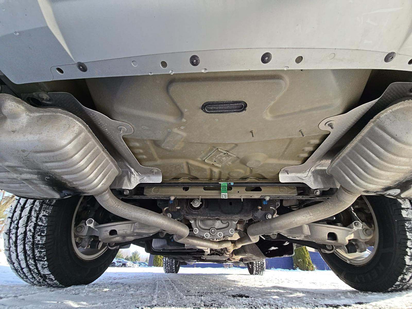 2023 Ford Explorer XLT AWD