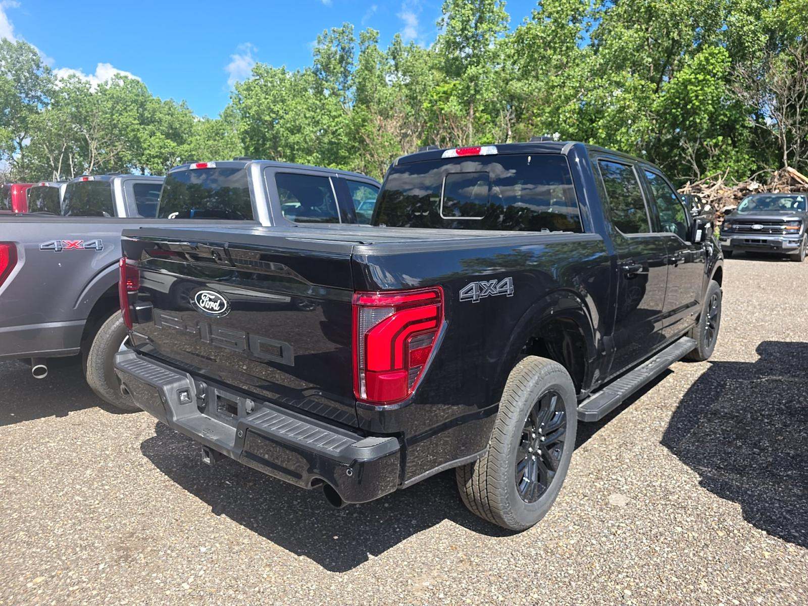 2024 Ford F-150 Hybrid Lariat AWD