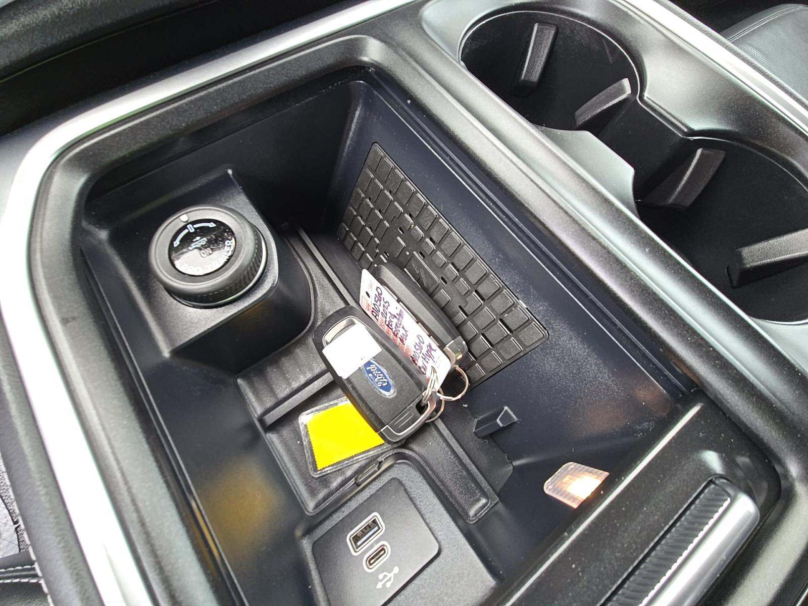 FORD EXPEDITION MAX - 4