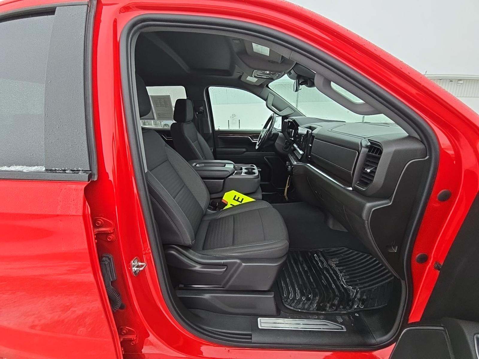 2022 Chevrolet Silverado 1500 LT AWD