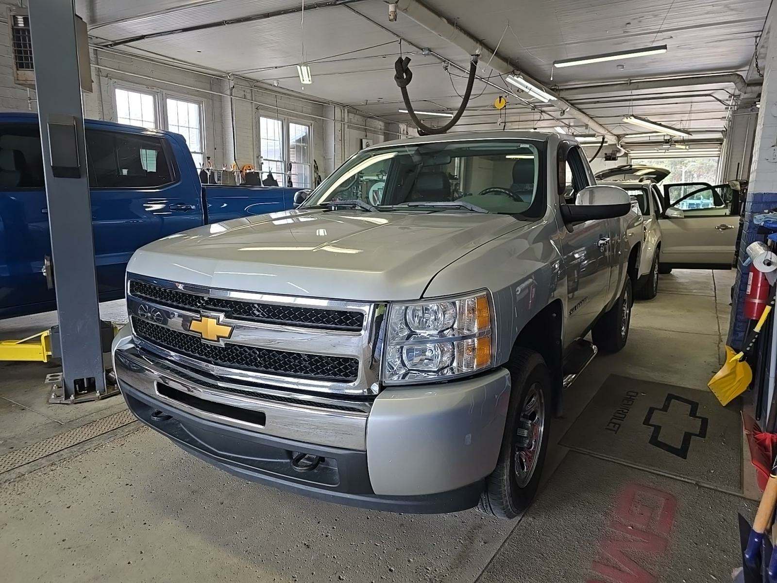 2011 Chevrolet Silverado 1500 Work Truck RWD