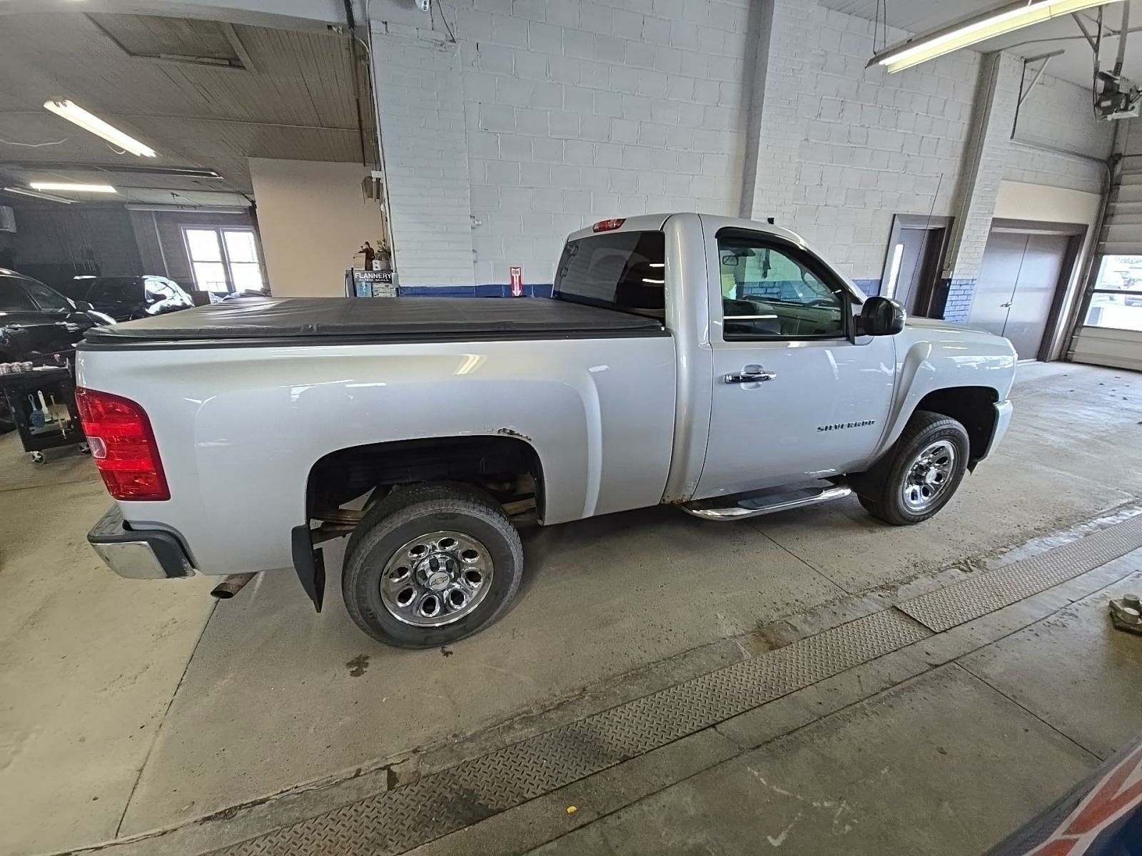 2011 Chevrolet Silverado 1500 Work Truck RWD
