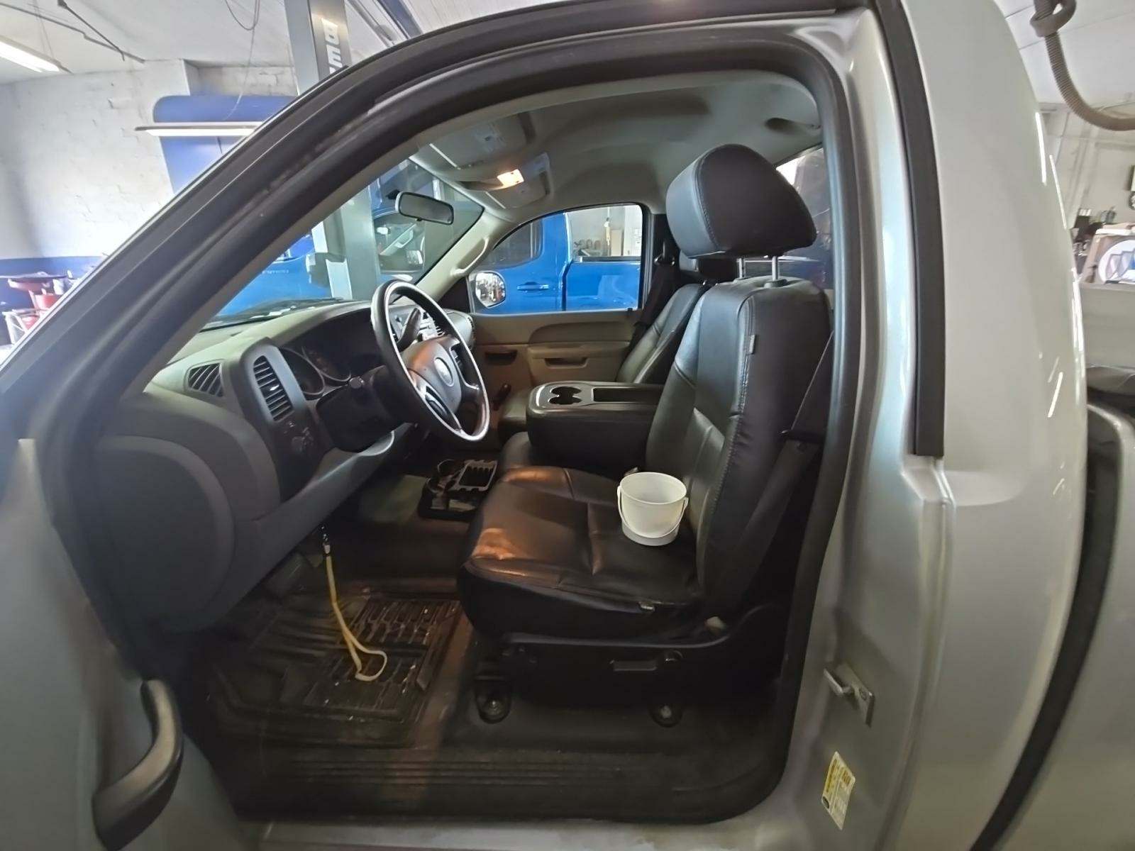 2011 Chevrolet Silverado 1500 Work Truck RWD