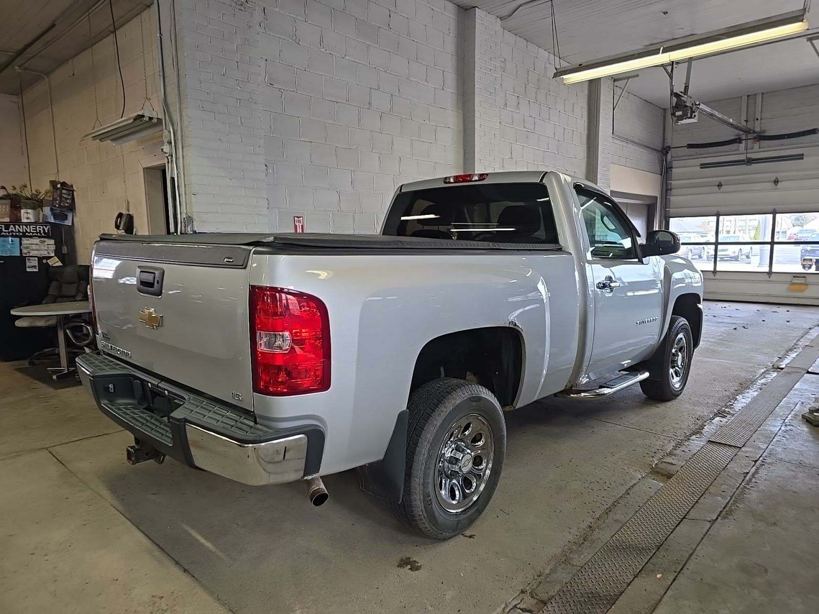2011 Chevrolet Silverado 1500 Work Truck RWD