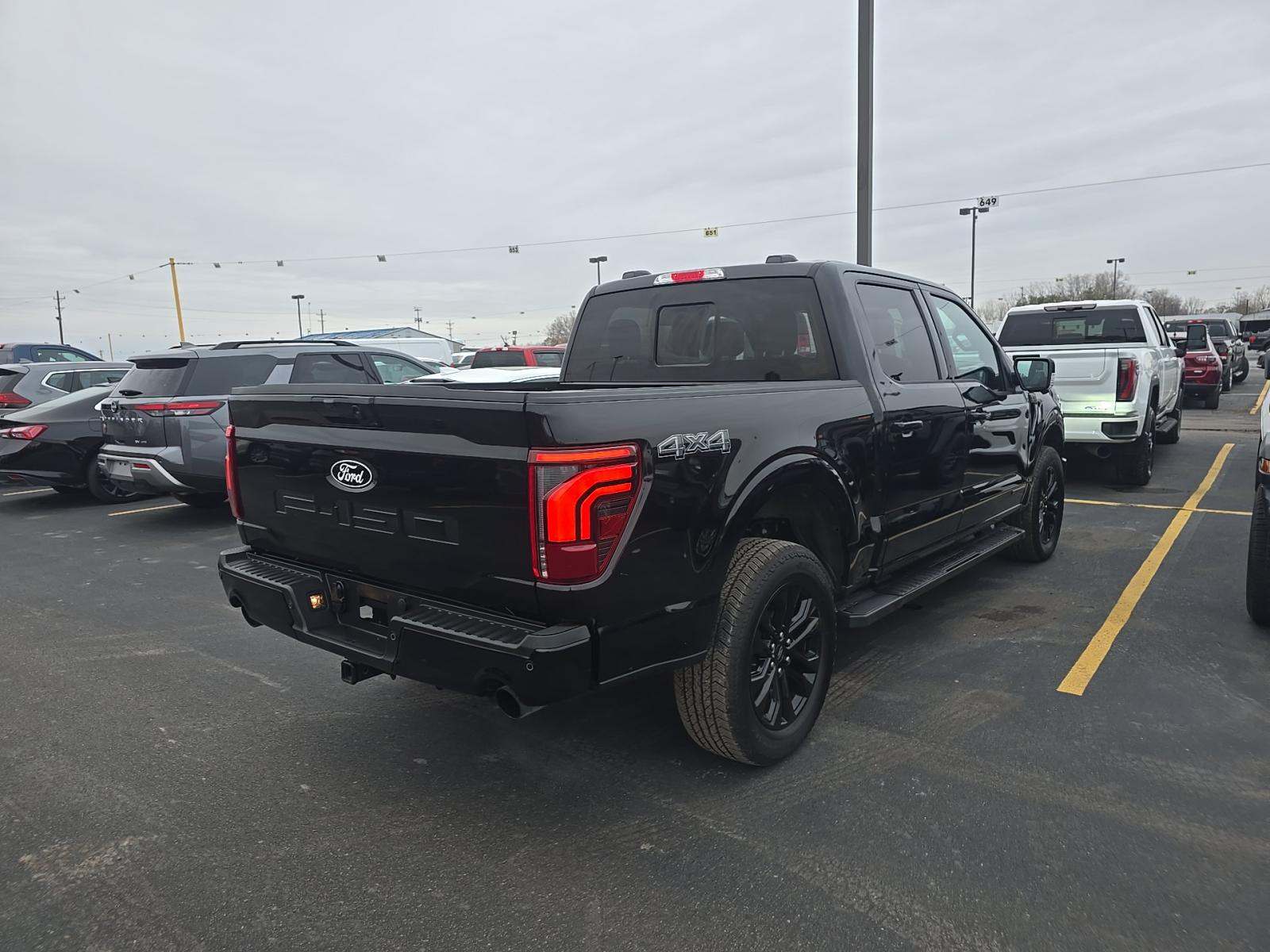 2024 Ford F-150 Hybrid Lariat AWD