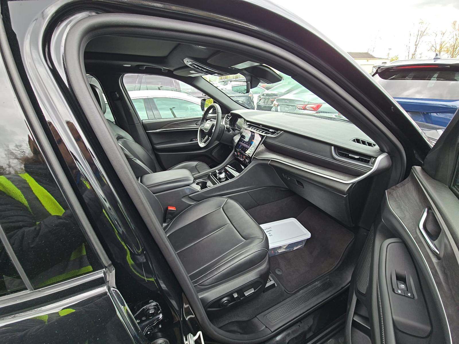 2024 Jeep Grand Cherokee Limited AWD