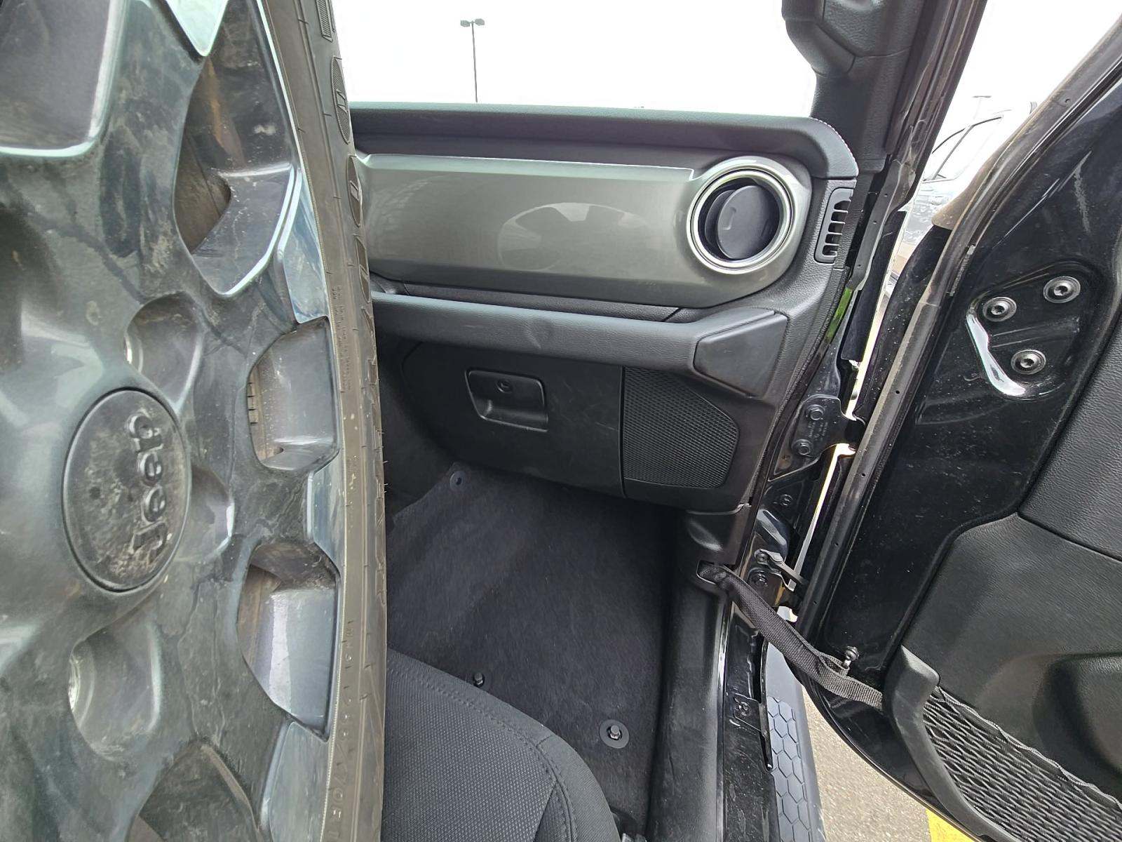 2021 Jeep Wrangler Unlimited Sahara AWD