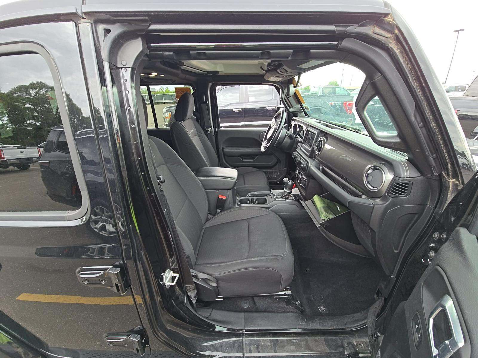 2021 Jeep Wrangler Unlimited Sahara AWD
