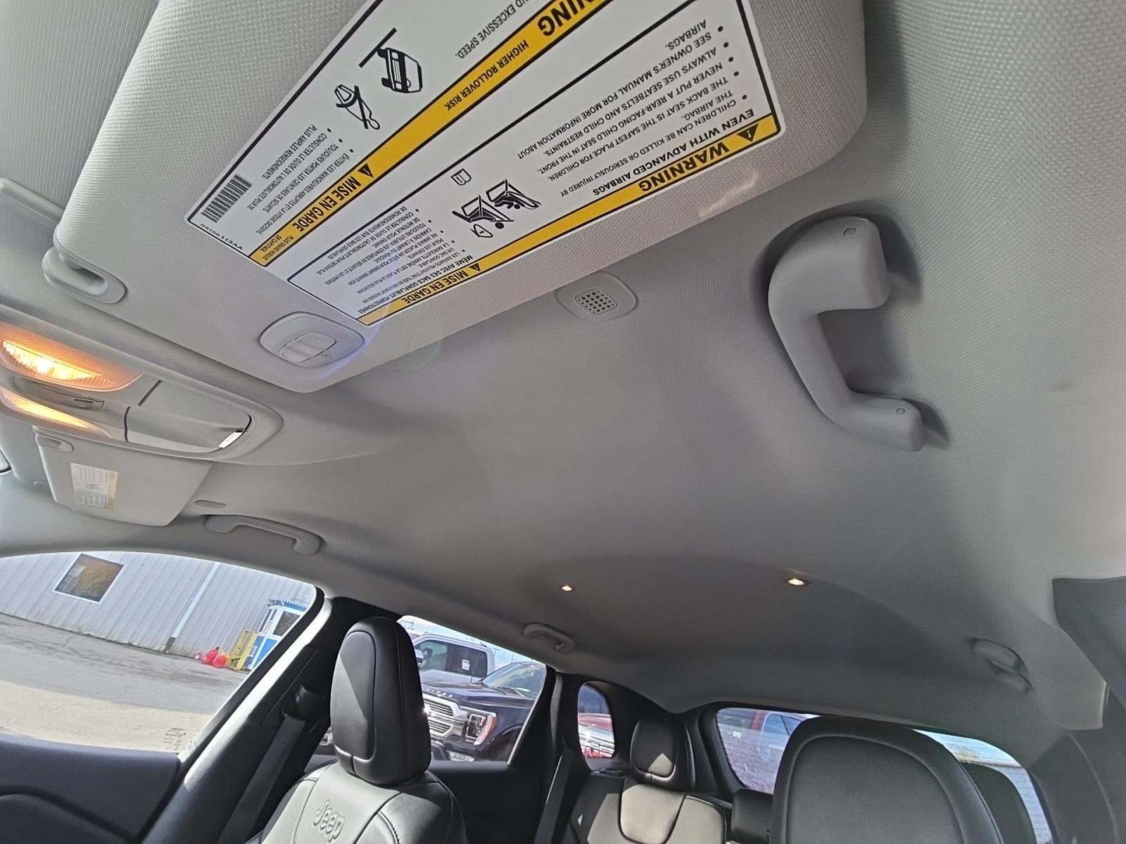 2023 Jeep Cherokee Altitude AWD