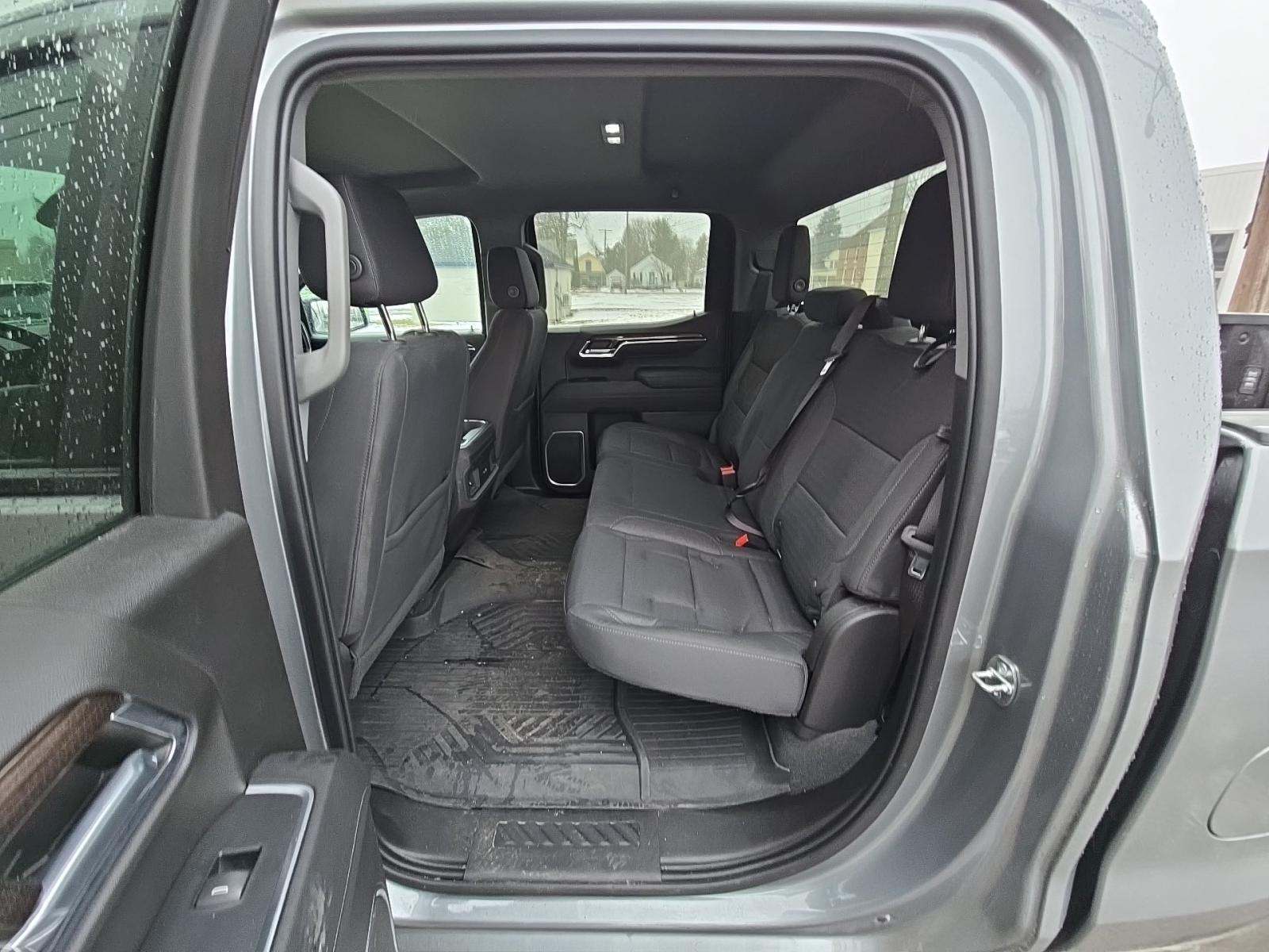 2023 Chevrolet Silverado 1500 RST AWD