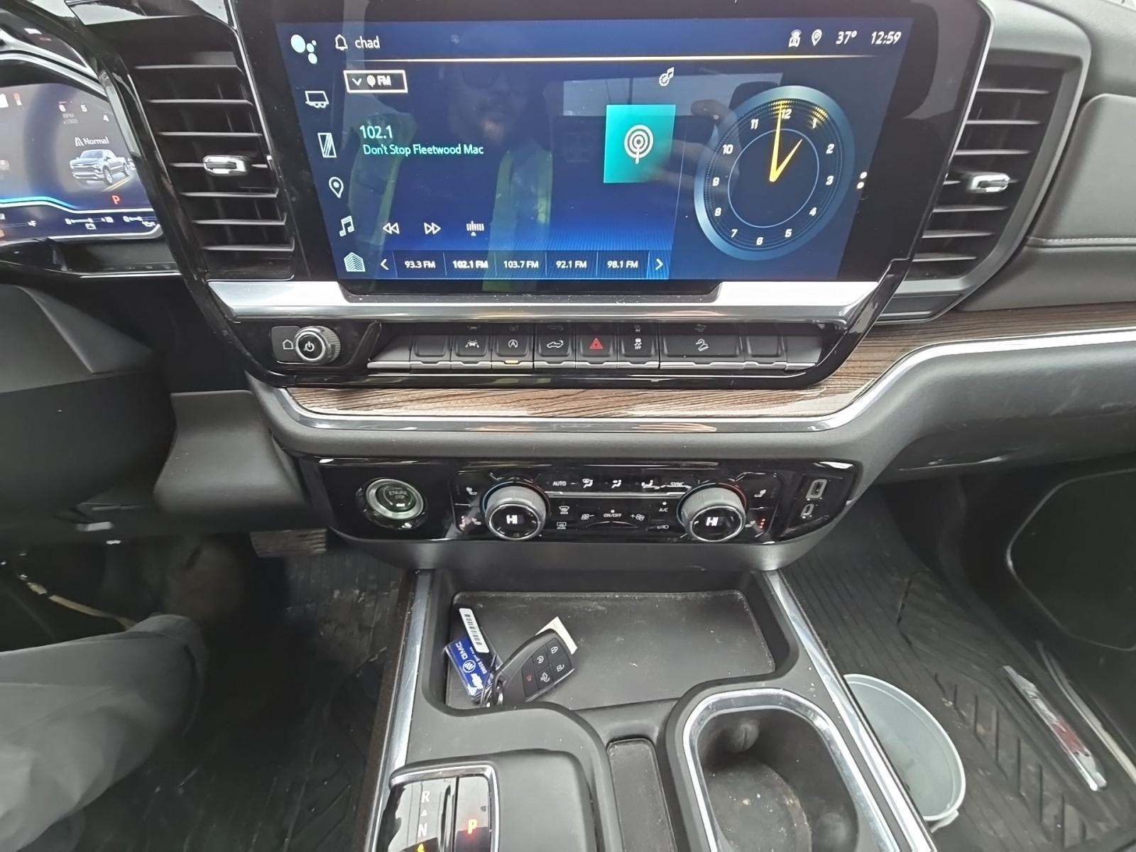 2023 Chevrolet Silverado 1500 RST AWD