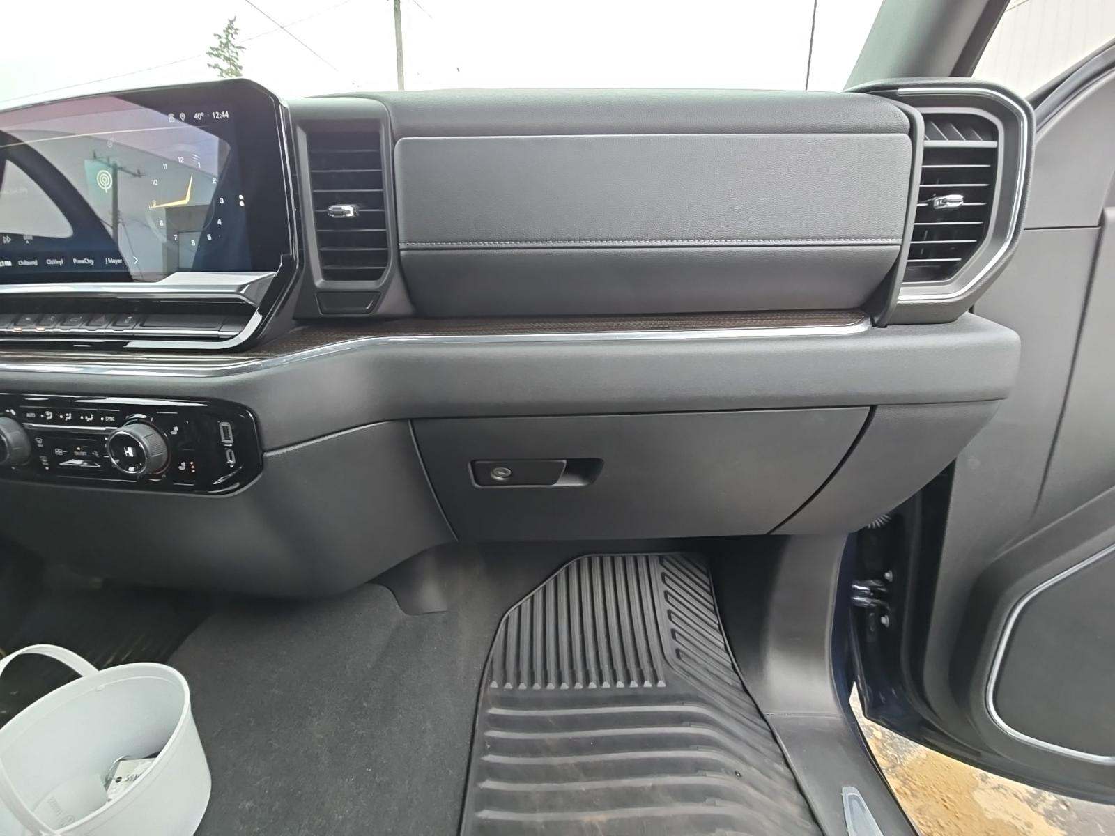 2023 Chevrolet Silverado 1500 LT AWD