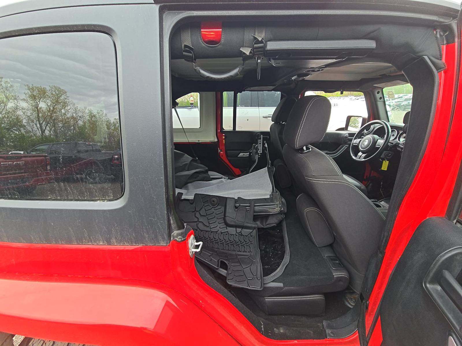 2018 Jeep Wrangler Unlimited Sahara AWD