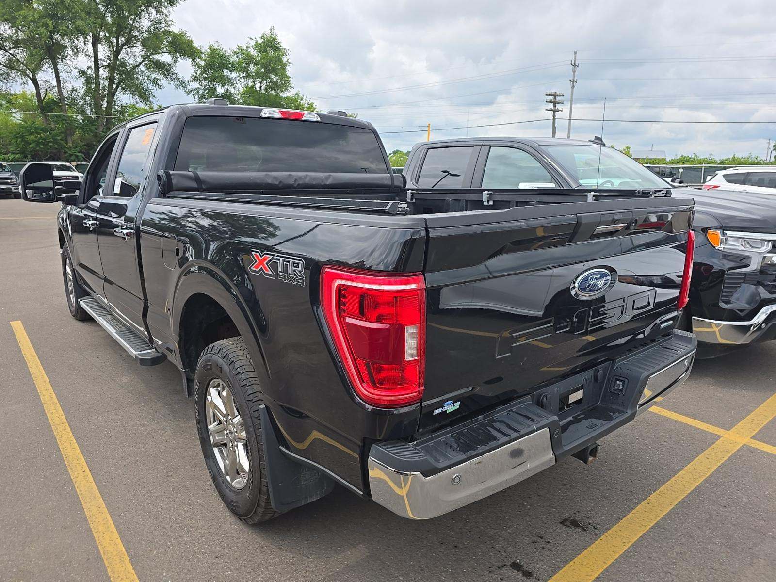 2022 Ford F-150 XLT AWD