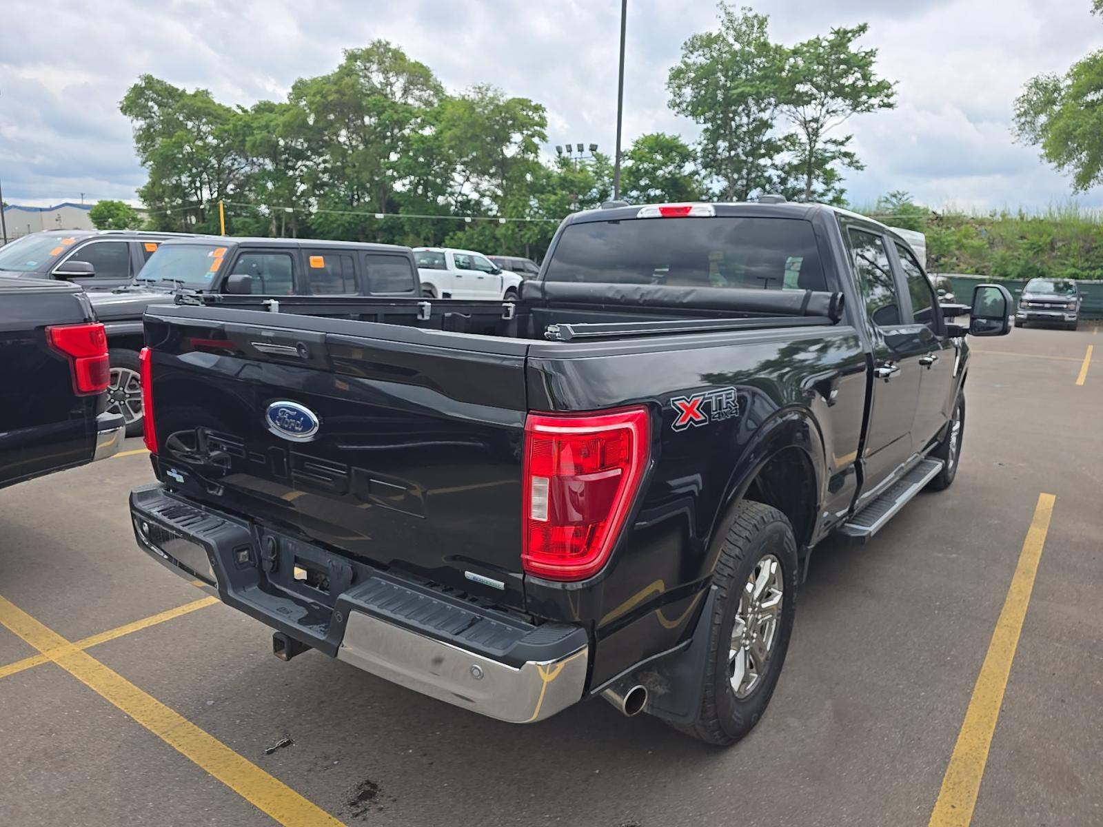 2022 Ford F-150 XLT AWD