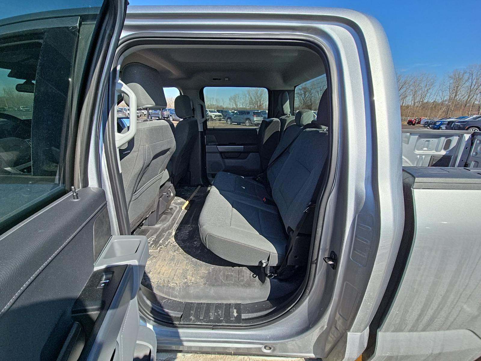 2025 Ford F-150 XLT AWD