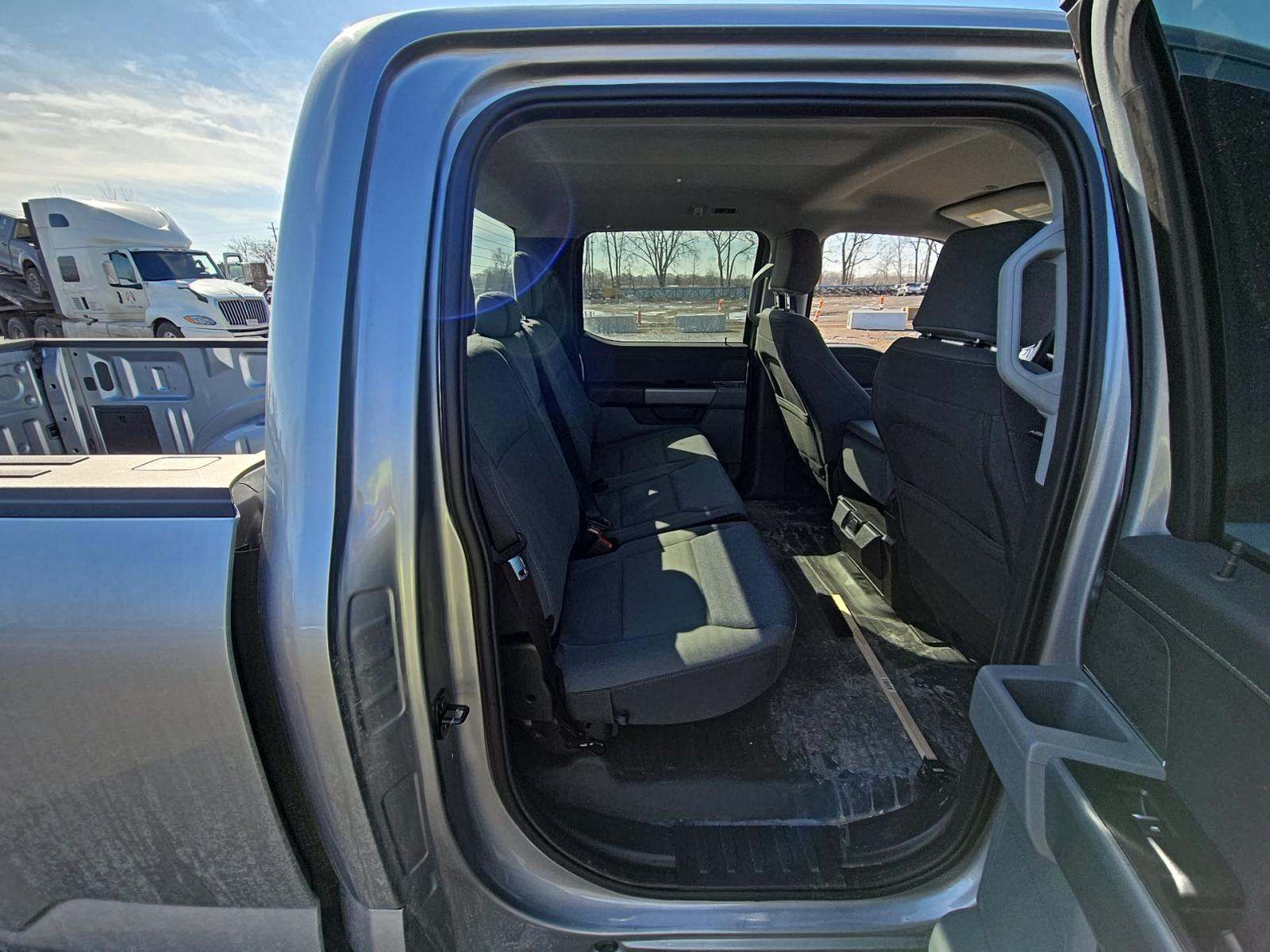 2025 Ford F-150 XLT AWD