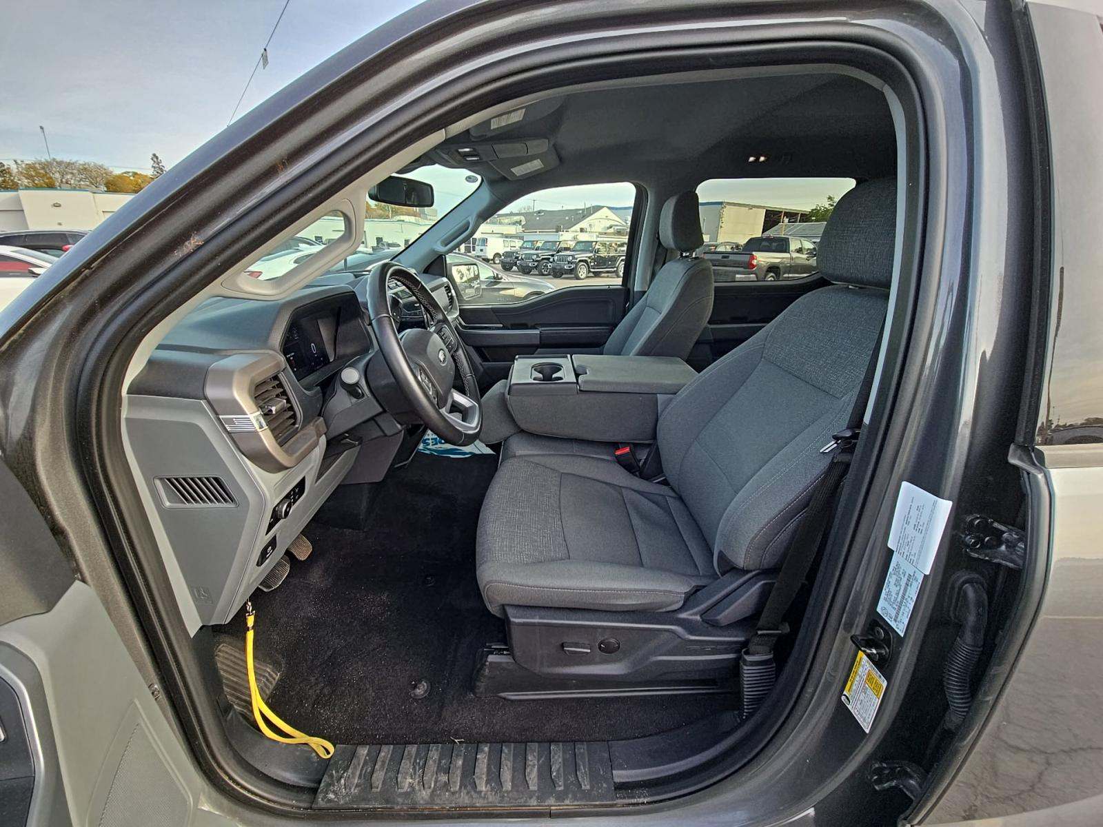 2024 Ford F-150 XLT AWD