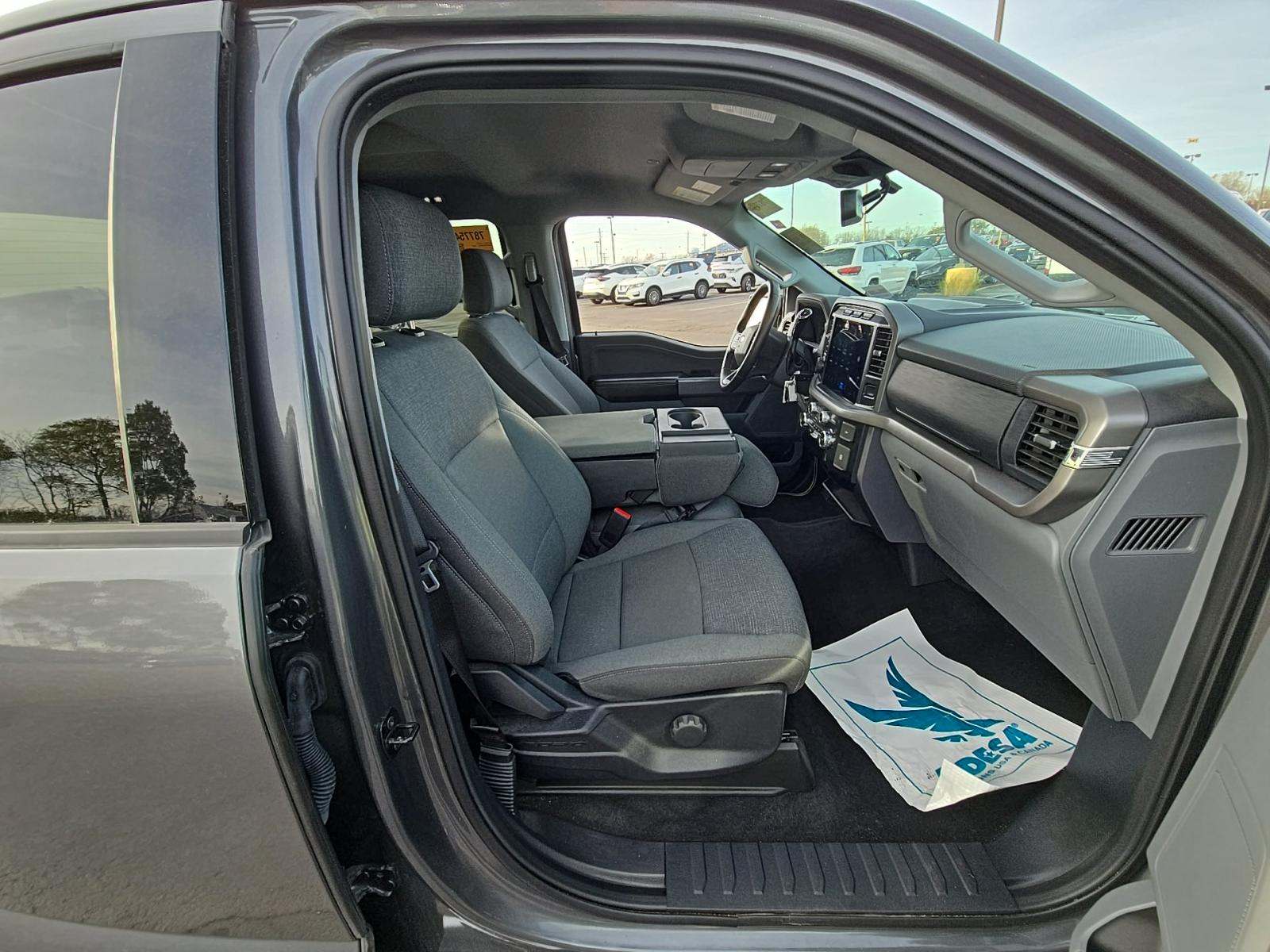 2024 Ford F-150 XLT AWD