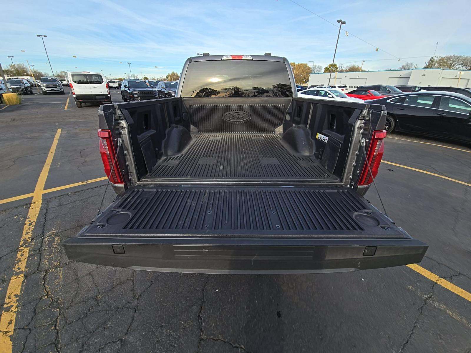 2024 Ford F-150 XLT AWD