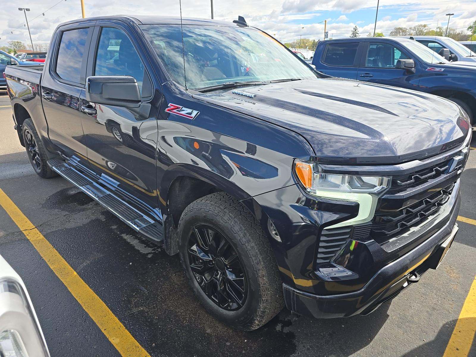 2024 Chevrolet Silverado 1500 RST AWD