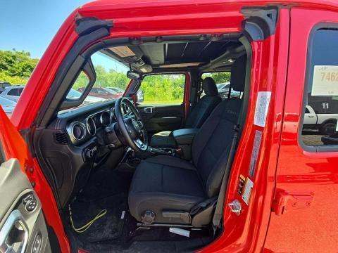 JEEP UNLIMITED SAHARA - 6