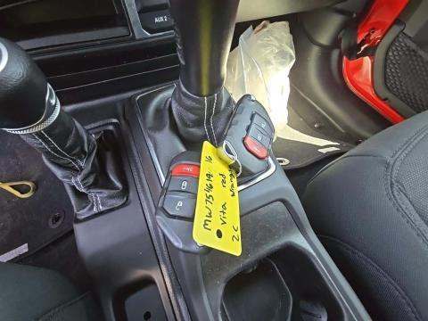 JEEP UNLIMITED SAHARA - 8