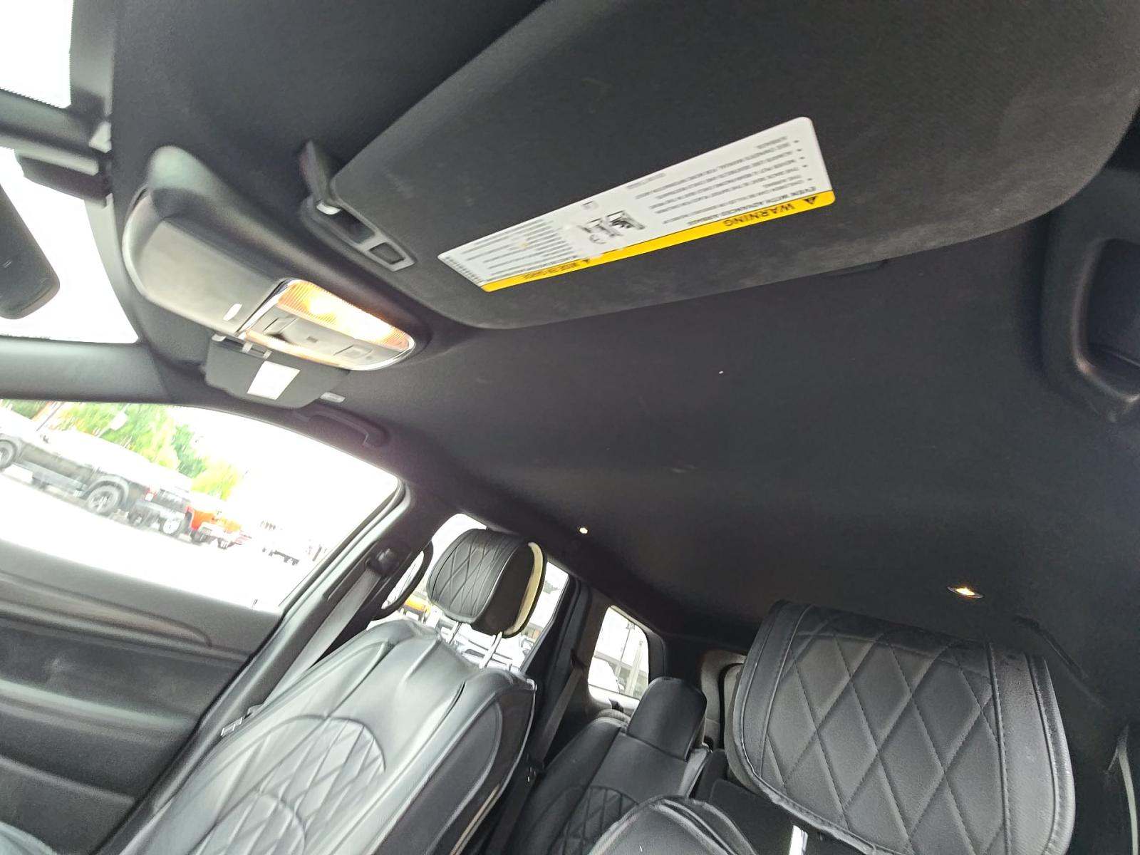 2022 Jeep Grand Cherokee Laredo E AWD