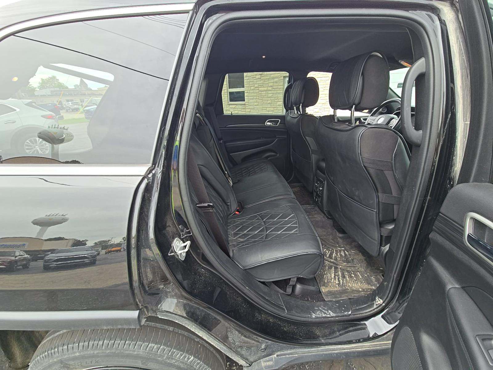 2022 Jeep Grand Cherokee Laredo E AWD