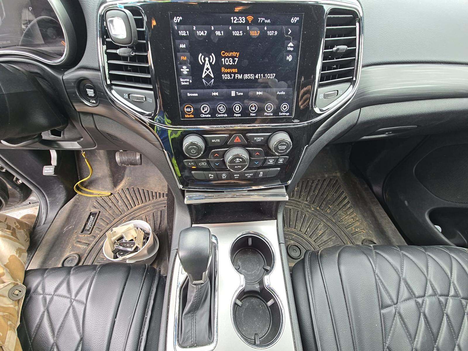 2022 Jeep Grand Cherokee Laredo E AWD