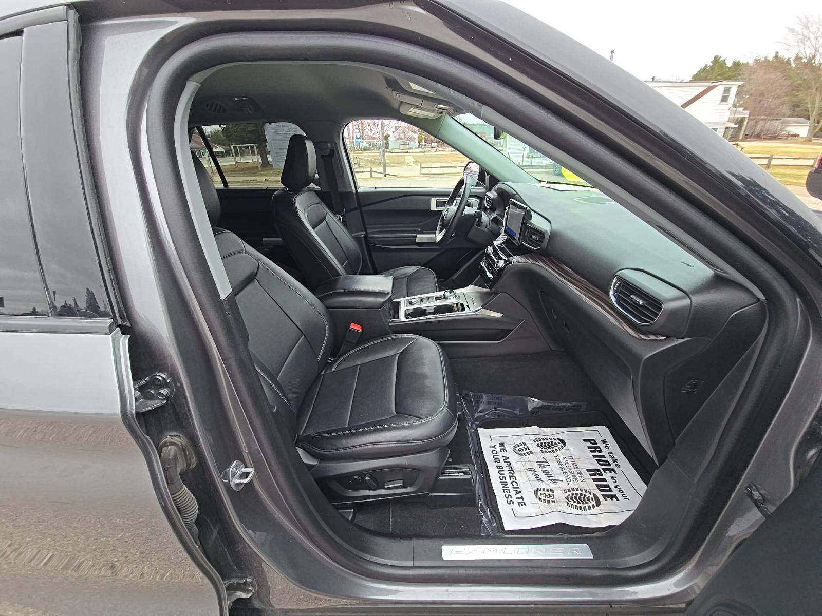 2023 Ford Explorer Limited AWD