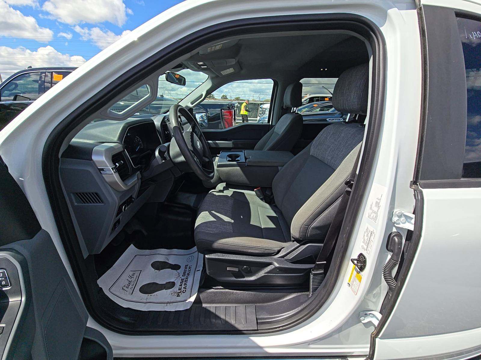 2023 Ford F-150 XLT AWD