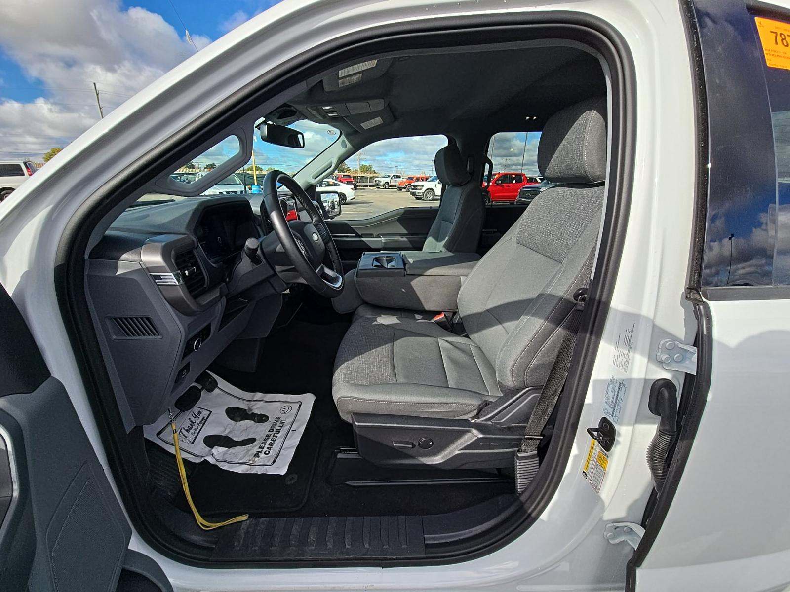 2024 Ford F-150 XLT AWD