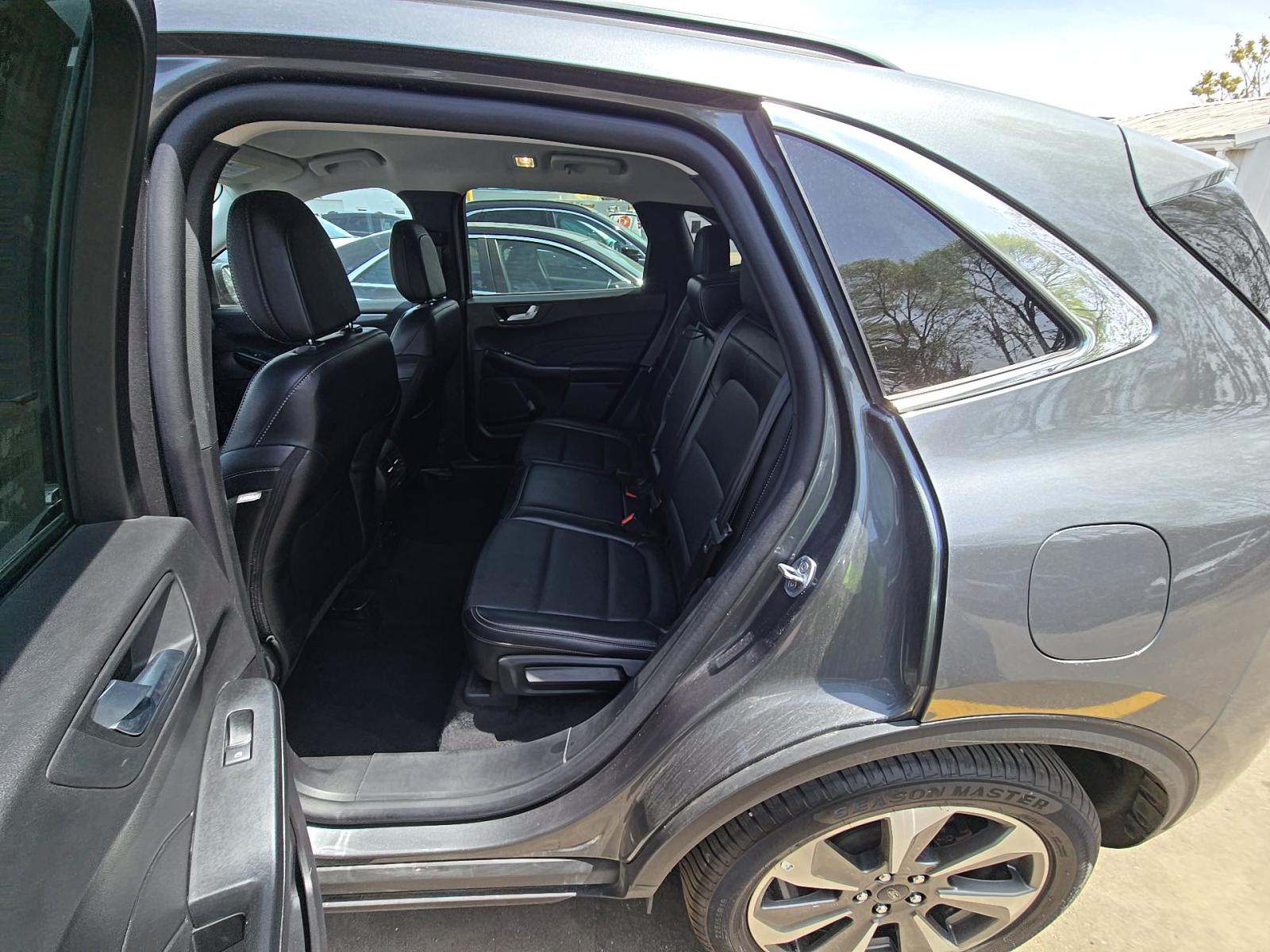2025 Ford Escape Platinum AWD